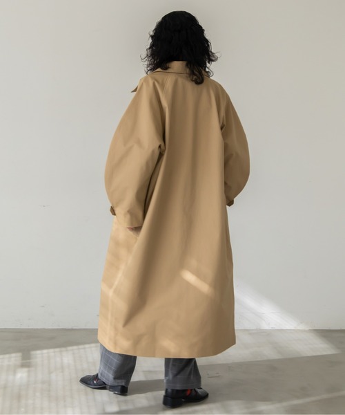 VACANCY（ヴァカンシー）の「ラウンドスリーブトレンチコート（トレンチコート・レディース・チャコールグレー/ベージュ・FREE）」の3枚目の写真