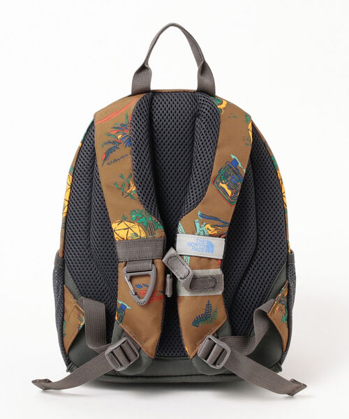 THE NORTH FACE(ザノースフェイス)の「THE NORTH FACE / ホームスライス 23(8L)(バックパック/リュック・キッズ・ブラック/ベージュ/ライトブラウン/ピンク/ブルー/グリーン・ONE SIZE)」の14枚目の写真