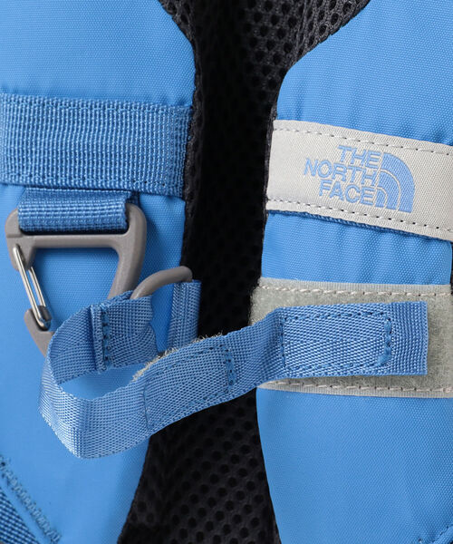 THE NORTH FACE(ザノースフェイス)の「THE NORTH FACE / ホームスライス 23(8L)(バックパック/リュック・キッズ・ブラック/ベージュ/ライトブラウン/ピンク/ブルー/グリーン・ONE SIZE)」の15枚目の写真