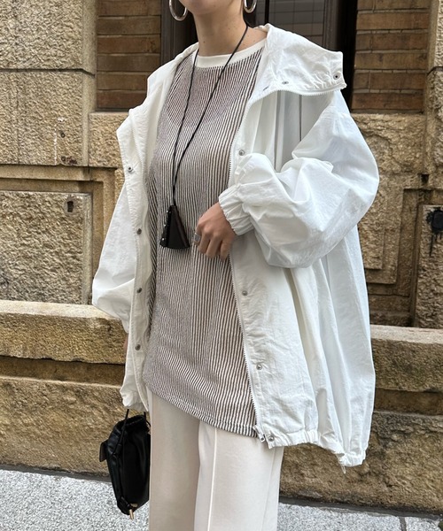 DouDou（ドゥドゥ）の「【WEB限定】アノラックポンチョブルゾン（ブルゾン・レディース・オフホワイト/ベージュ・FREE）」の8枚目の写真