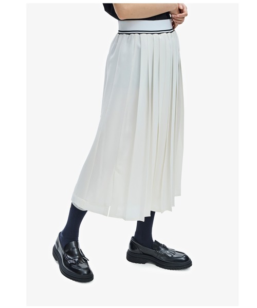 FRED PERRY（フレッドペリー）の「Tipped Pleated Skirt
