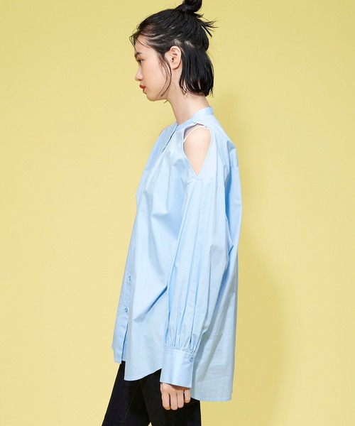 FOREVER 21(フォーエバー トゥエンティーワン)の「【FEMININE】ショルダーカットアウトシャツ(シャツ/ブラウス・レディース・ライトインディゴブルー/ブラック/ブラック系その他・FREE)」の10枚目の写真