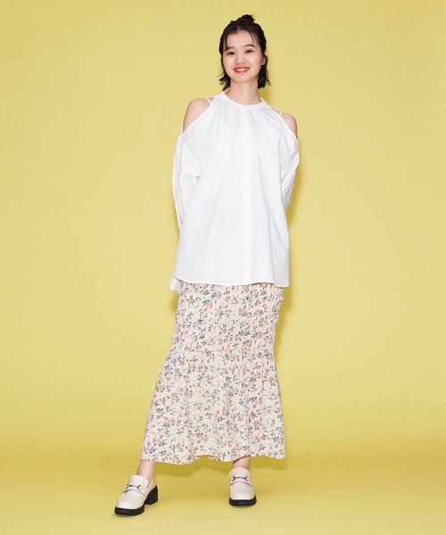 FOREVER 21(フォーエバー トゥエンティーワン)の「【FEMININE】ショルダーカットアウトシャツ(シャツ/ブラウス・レディース・ライトインディゴブルー/ブラック/ブラック系その他・FREE)」の8枚目の写真