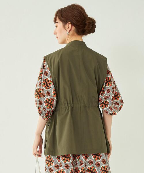 green label relaxing（グリーンレーベルリラクシング）の「スパンPE ライト サファリ シャツ（シャツ/ブラウス・レディース・オリーブ/ベージュ・FREE）」の22枚目の写真