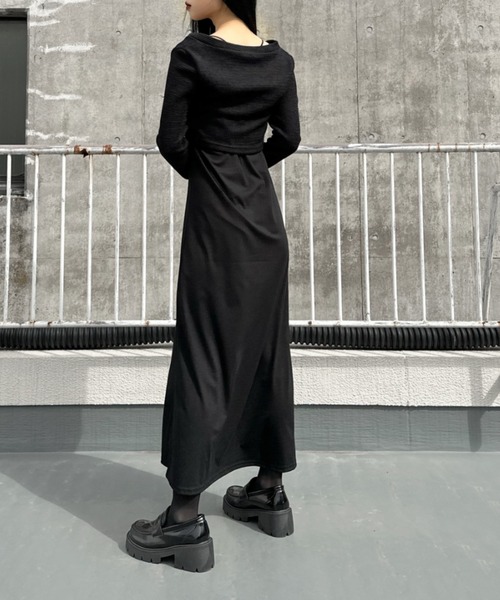 カットアウト ホックデザイン トップス 長袖 レディース LVEU.（ラブユ.）の「Hook design cropped sheer cardigan