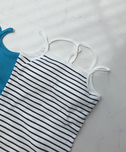 AS KNOW AS plus(アズノゥアズプラス)の「〇カップ付きフロントクロスキャミソール(キャミソール・レディース・ピンク/グリーン/オフホワイト/ブルー/ブラック/ネイビー系/ライトブルー/オレンジ・FREE)」の6枚目の写真