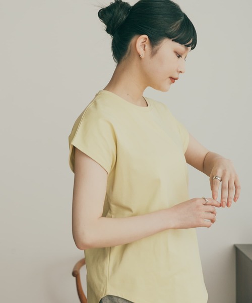 FORK&SPOON（フォークアンドスプーン）の「『イージーケア』『吸水速乾』『接触冷感』FORK&SPOON　ファンクションプレーティングTシャツ（Tシャツ/カットソー・レディース・イエロー/ホワイト/チャコールグレー・1）」の3枚目の写真
