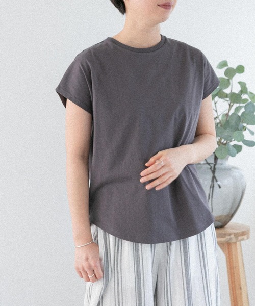 FORK&SPOON（フォークアンドスプーン）の「『イージーケア』『吸水速乾』『接触冷感』FORK&SPOON　ファンクションプレーティングTシャツ（Tシャツ/カットソー・レディース・イエロー/ホワイト/チャコールグレー・1）」の13枚目の写真