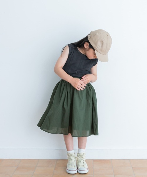 URBAN RESEARCH DOORS（アーバンリサーチドアーズ）の「『親子リンク』コットンローンギャザースカート(KIDS)（その他パンツ・キッズ・ピンク/グリーン・105/120/135）」の5枚目の写真