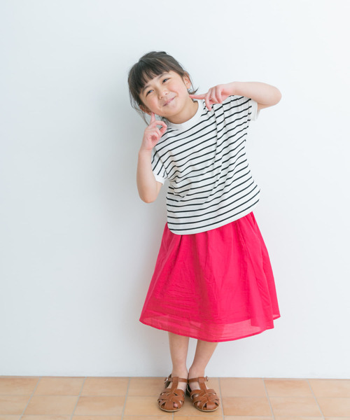 URBAN RESEARCH DOORS（アーバンリサーチドアーズ）の「『親子リンク』コットンローンギャザースカート(KIDS)（その他パンツ・キッズ・ピンク/グリーン・105/120/135）」の16枚目の写真