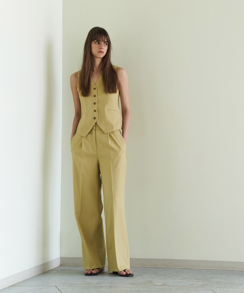 AKTE（アクテ）の「ベーシックビーチサンダル（サンダル・レディース・ゴールド/ブラック・1/2）」の6枚目の写真