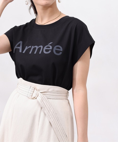 Chez toi（シェトワ）の「機能素材ノースリロゴプルオーバー（Tシャツ/カットソー・レディース・グレイッシュベージュ/ブラック/オフホワイト・FREE）」の2枚目の写真