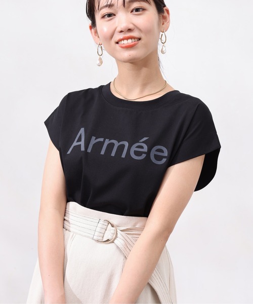 Chez toi（シェトワ）の「機能素材ノースリロゴプルオーバー（Tシャツ/カットソー・レディース・グレイッシュベージュ/ブラック/オフホワイト・FREE）」の11枚目の写真