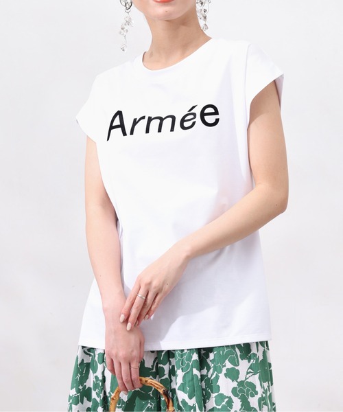 Chez toi（シェトワ）の「機能素材ノースリロゴプルオーバー（Tシャツ/カットソー・レディース・グレイッシュベージュ/ブラック/オフホワイト・FREE）」の16枚目の写真