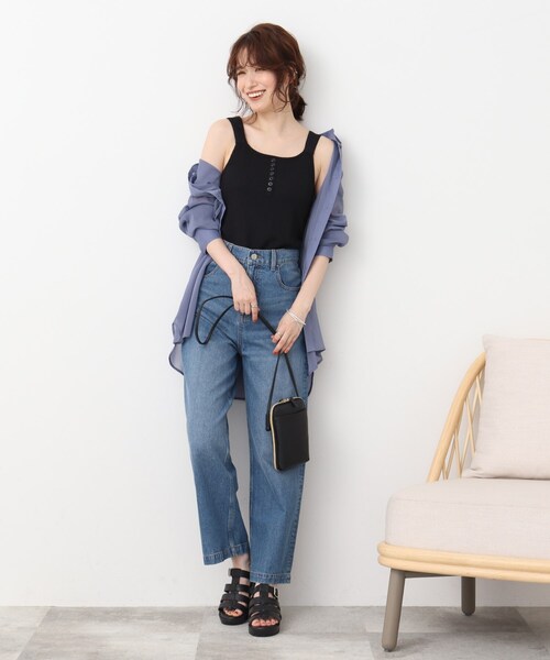 Cutie Blonde（キューティーブロンド）の「◆大人ヘルシーコーデに！ カップ付きタンク（タンクトップ・レディース・ブラック/ナチュラル・03/02）」の3枚目の写真