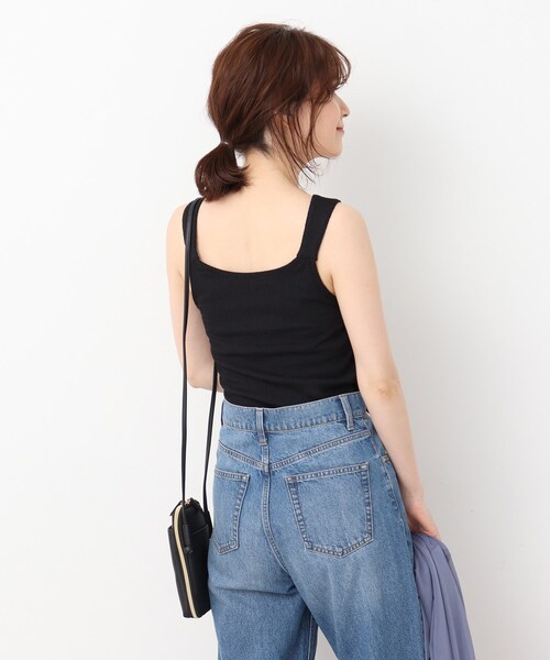 Cutie Blonde（キューティーブロンド）の「◆大人ヘルシーコーデに！ カップ付きタンク（タンクトップ・レディース・ブラック/ナチュラル・03/02）」の7枚目の写真