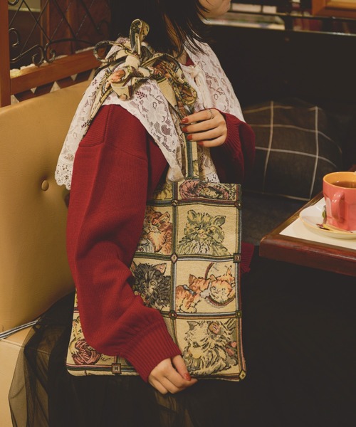 kutir（クティール）の「【クティールとレトロ】リボンゴブラントートバッグ（トートバッグ・レディース・グリーン/ベージュ/ブラック/ブラウン・FREE）」の5枚目の写真