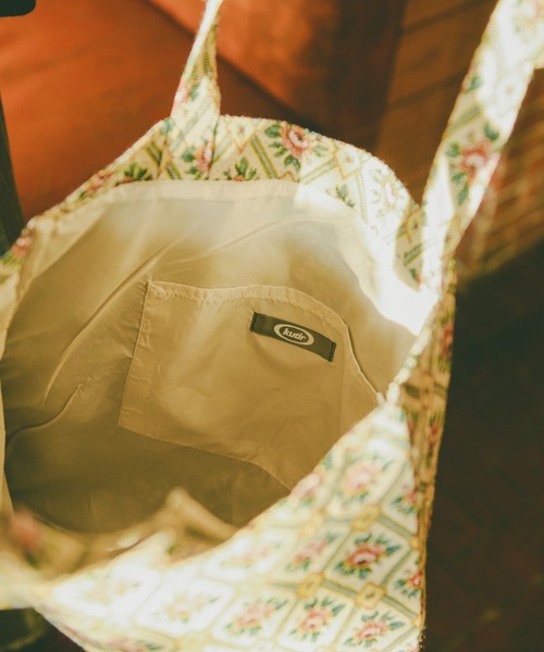 kutir（クティール）の「【クティールとレトロ】リボンゴブラントートバッグ（トートバッグ・レディース・グリーン/ベージュ/ブラック/ブラウン・FREE）」の14枚目の写真