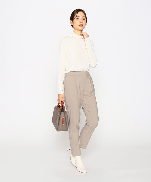 COMME CA ISM(コムサイズム)の「ハイネックロンT(Tシャツ/カットソー・レディース・アイボリー/ブラック/グレー・MEDIUM/LARGE)」の4枚目の写真