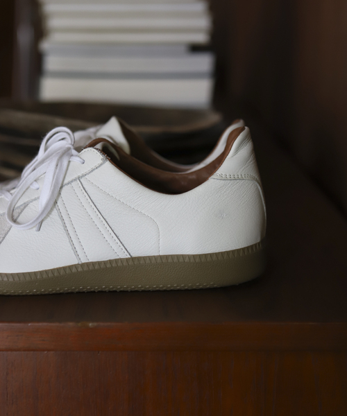 REPRODUCTION OF FOUND（リプロダクションオブファウンド）の「【REPRODUCTION OF FOUND / リプロダクション オブ ファウンド】 GERMAN TRAINER（スニーカー・メンズ・ホワイト/ブラック・44/41/43/42）」の6枚目の写真