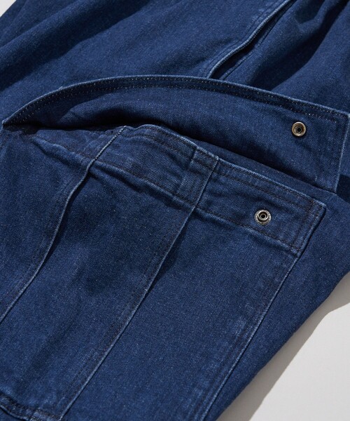 FREAK'S STORE(フリークスストア)の「限定展開 スリムフィット カーゴ ジョガーパンツ/ストレッチツイル/デニム(カーゴパンツ・メンズ・ベージュ/ブラック/オリーブ/ネイビー/チャコールグレー/ブルー・MEDIUM/LARGE/SMALL)」の14枚目の写真