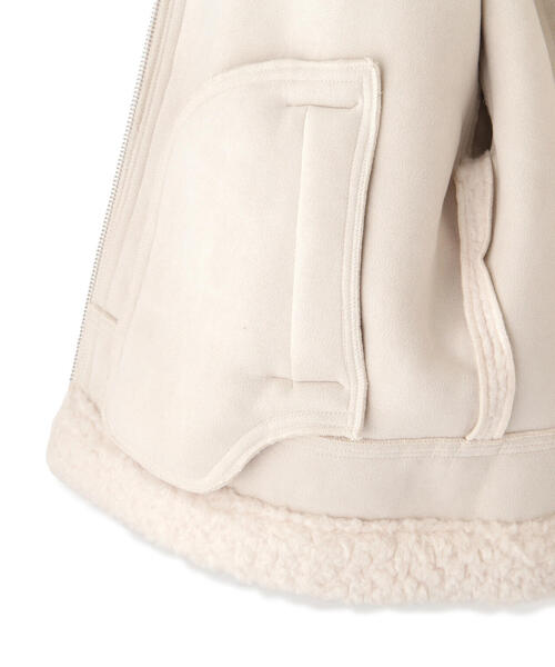 JILL by JILL STUART（ジルバイジルスチュアート）の「◇フェイクムートンフライトジャケット（ムートンコート・レディース・ベージュ/ブラウン/ベージュ系その他・SMALL/MEDIUM）」の4枚目の写真