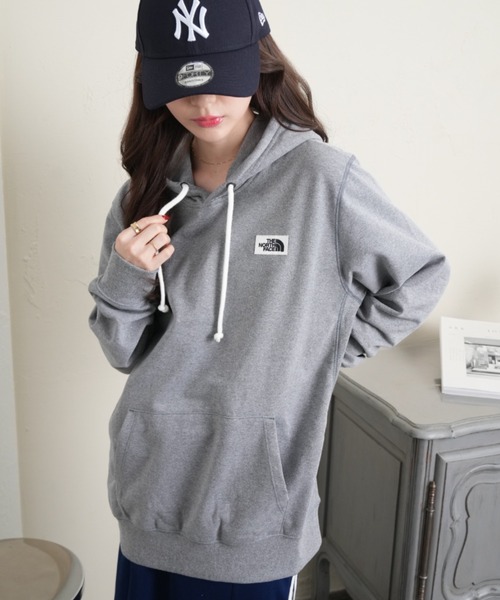 THE NORTH FACE(ザノースフェイス)の「【THE NORTH FACE / ザ ノースフェイス】HERITAGE PATCH PULLOVER HOODIE / ヘリテージパッチ プルオーバーフーディー NF0A7UNU(パーカー・メンズ・ブラウン/ブラック/グレー・S/M/L)」の8枚目の写真