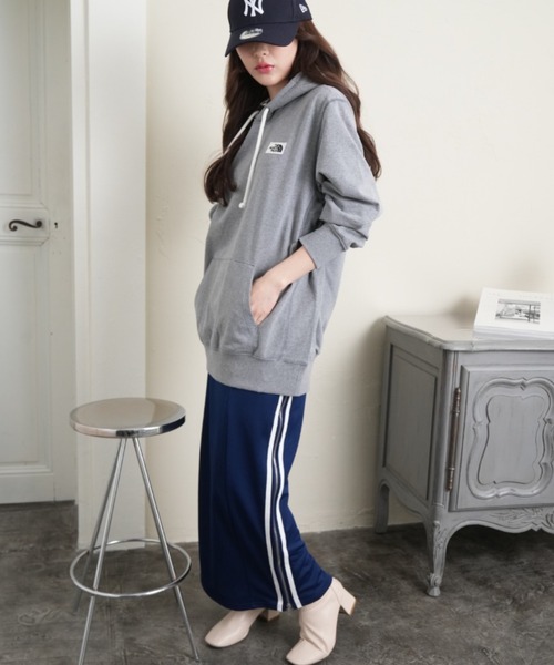 THE NORTH FACE(ザノースフェイス)の「【THE NORTH FACE / ザ ノースフェイス】HERITAGE PATCH PULLOVER HOODIE / ヘリテージパッチ プルオーバーフーディー NF0A7UNU(パーカー・メンズ・ブラウン/ブラック/グレー・S/M/L)」の11枚目の写真