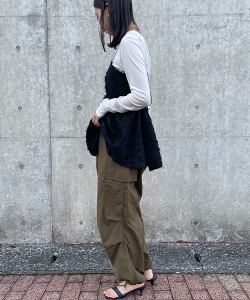 JEANS FACTORY Clothes（ジーンズファクトリークローズ）の「【non-no 10月号掲載】[Jeans Factory Clothes/ジーンズファクトリークローズ] ナイロンカーゴパンツ（カーゴパンツ・レディース・カーキ/ピンク/ブラック/ホワイト・M/S）」の11枚目の写真