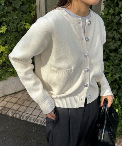 fredy emue（フレディエミュ）の「コットン100ミラノリブカーディガン（カーディガン/ボレロ・レディース・ネイビー/オフホワイト/ベビーピンク/ホワイト系その他・38）」の2枚目の写真