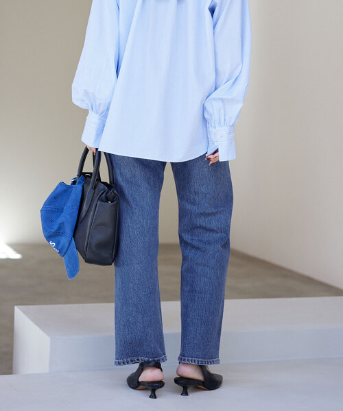 SLOBE IENA(スローブイエナ)の「《追加4》LE DENIM ストレートパンツ(デニムパンツ・レディース・サックスブルー/ブルー・40/38/36/34)」の12枚目の写真