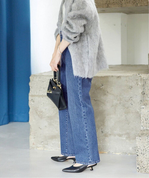 SLOBE IENA(スローブイエナ)の「《追加4》LE DENIM ストレートパンツ(デニムパンツ・レディース・サックスブルー/ブルー・40/38/36/34)」の17枚目の写真