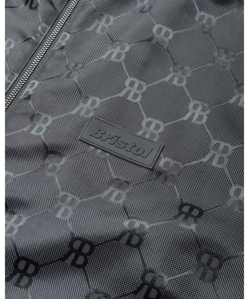 F.C.Real Bristol（エフシーレアルブリストル）の「MONOGRAM JACQUARD 