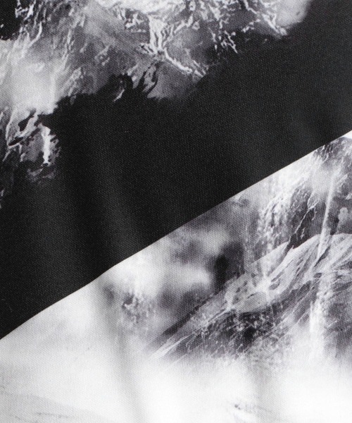 HIDEAWAYS NICOLE（ハイダウェイニコル）の「フォトラインアラカルトVネック半袖Ｔシャツ（Tシャツ/カットソー・メンズ・ホワイト系その他/ブラック系その他/ホワイト系その他2/ブラック系その他2・MEDIUM/LARGE/X-LARGE）」の12枚目の写真