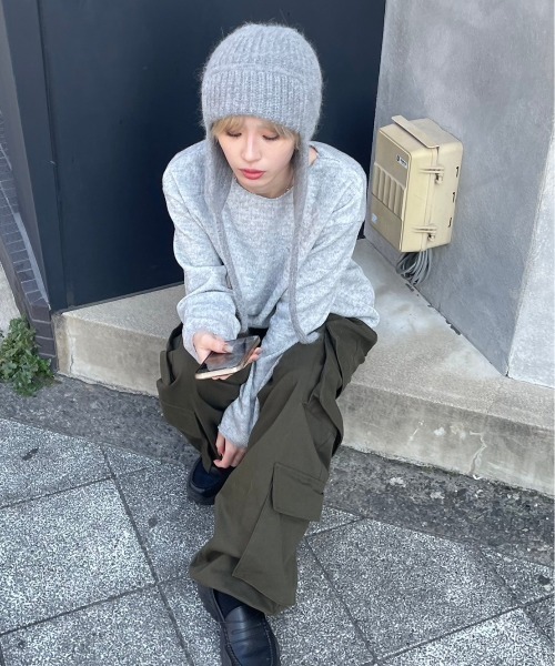 Chikashitsu +(チカシツプラス)の「【Chikashitsu +】unisex over knit / 【チカシツプラス】ユニセックスオーバーサイズ長袖ニット(ニット/セーター・メンズ・ブラック/チャコール/カーキ/杢グレー・ONE SIZE)」の5枚目の写真