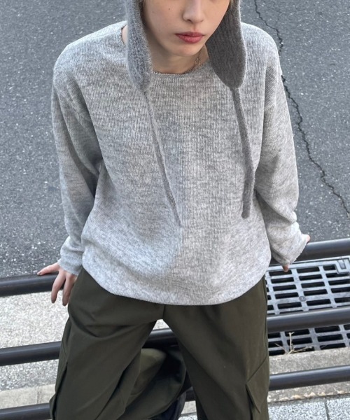Chikashitsu +(チカシツプラス)の「【Chikashitsu +】unisex over knit / 【チカシツプラス】ユニセックスオーバーサイズ長袖ニット(ニット/セーター・メンズ・ブラック/チャコール/カーキ/杢グレー・ONE SIZE)」の12枚目の写真