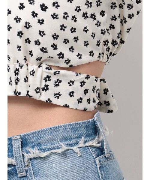 GYDA（ジェイダ）の「BACKリボンスクエアネックブラウス（シャツ/ブラウス・レディース・ブラック/オフホワイト/その他1・FREE）」の17枚目の写真