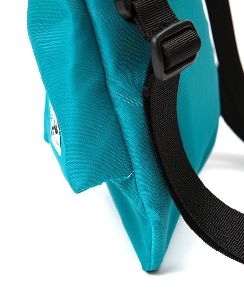 Drifter(ドリフター)の「HELMET BAG S/ヘルメットバッグ Sサイズ(ショルダーバッグ・レディース・ブラック/ターコイズブルー/ライトイエロー/ホワイト/タン・FREE)」の20枚目の写真