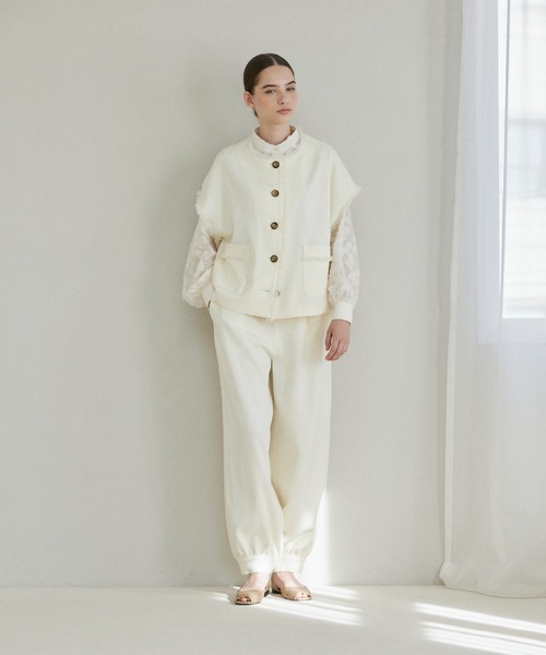 INED CLARO（イネドクラロ）の「フリンジベスト【セットアップ対応】（ベスト・レディース・ブラック/オフホワイト・フリー）」の17枚目の写真