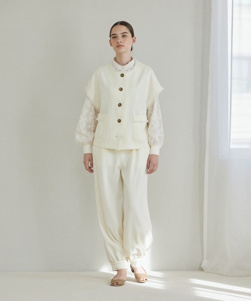 INED CLARO（イネドクラロ）の「フリンジベスト【セットアップ対応】（ベスト・レディース・ブラック/オフホワイト・フリー）」の11枚目の写真