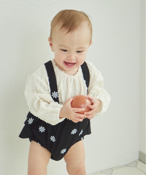 pairmanon（ペアマノン）の「【ベビー】サスペンダー付き ワッフルフリルブルマ（その他ベビーウェア・キッズ・ライトパープル/ライトベージュ/ブラック系その他2/ホワイト系その他2・70/80）」の12枚目の写真