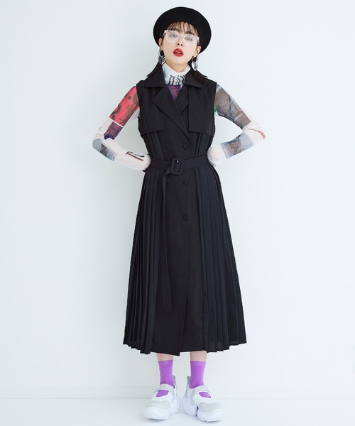 Narcissus（ナルシス）の「【Narcissus】プリーツトレンチジャケット（その他アウター・レディース・ブラック/ベージュ・FREE）」の2枚目の写真