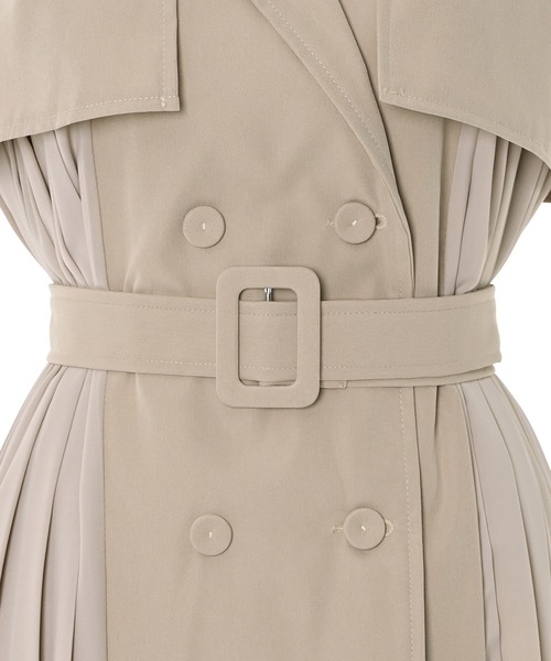 Narcissus（ナルシス）の「【Narcissus】プリーツトレンチジャケット（その他アウター・レディース・ブラック/ベージュ・FREE）」の11枚目の写真