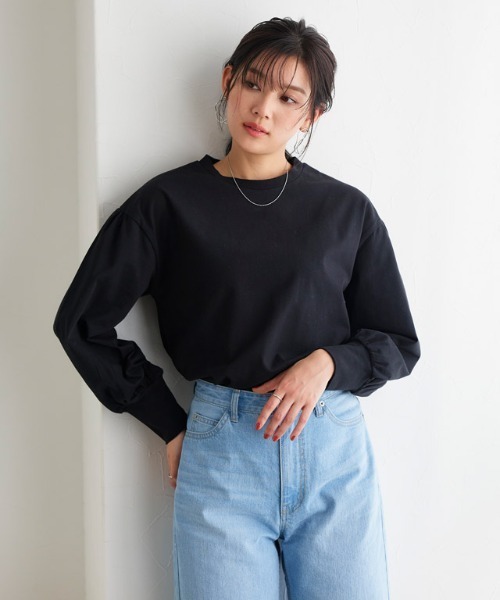 Pierrot（ピエロ）の「【イージーケア】ボリュームスリーブカットソー（Tシャツ/カットソー・レディース・ブラック/グレイッシュベージュ/オフホワイト・M/L）」の15枚目の写真