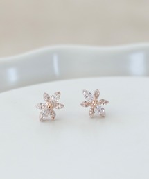 お花キュービックセラミックポストピアス