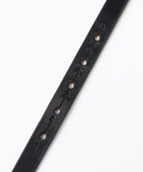 Jabez Cliff（ジャベツクリフ）の「JABETZ CLIFF/ ジャベツクリフ JSTIRRUP Leather Belt 2.0c（ベルト・メンズ・ブラック・34/32/30）」の4枚目の写真