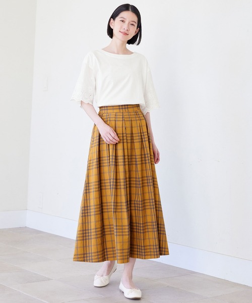 Viola e Viola(ヴィオラエヴィオラ)の「ビッグチェックタックスカート(スカート・レディース・イエロー・LARGE/X-LARGE/MEDIUM)」の3枚目の写真