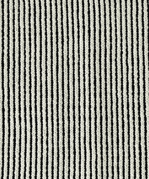 n'OrLABEL（ノアールレーベル）の「『配色リバーシブル半袖ニット』（ニット/セーター・レディース・ブラック/ラベンダー・1/2）」の18枚目の写真