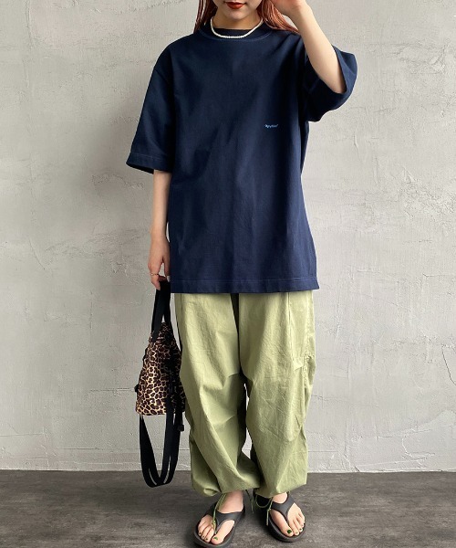 GYMPHLEX（ジムフレックス）の「[GYMPHLEX/ジムフレックス] ヘビーウェイトジャージー ワイドシルエットTシャツ（Tシャツ/カットソー・レディース・ライトグレー/グリーン/ネイビー/オフホワイト/チャコールグレー/ブルー・S/M/L）」の9枚目の写真