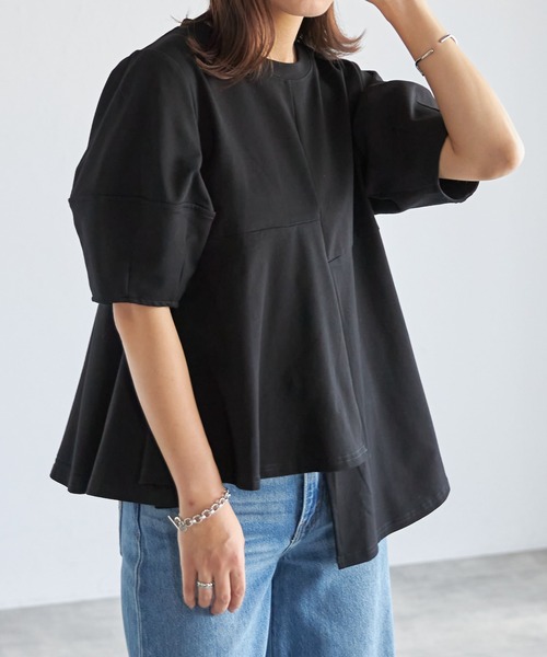 each(イーチ)の「バックベルトランタンスリーブペプラムTシャツ(Tシャツ/カットソー・レディース・ホワイト/ブルー/ブラック・FREE)」の1枚目の写真